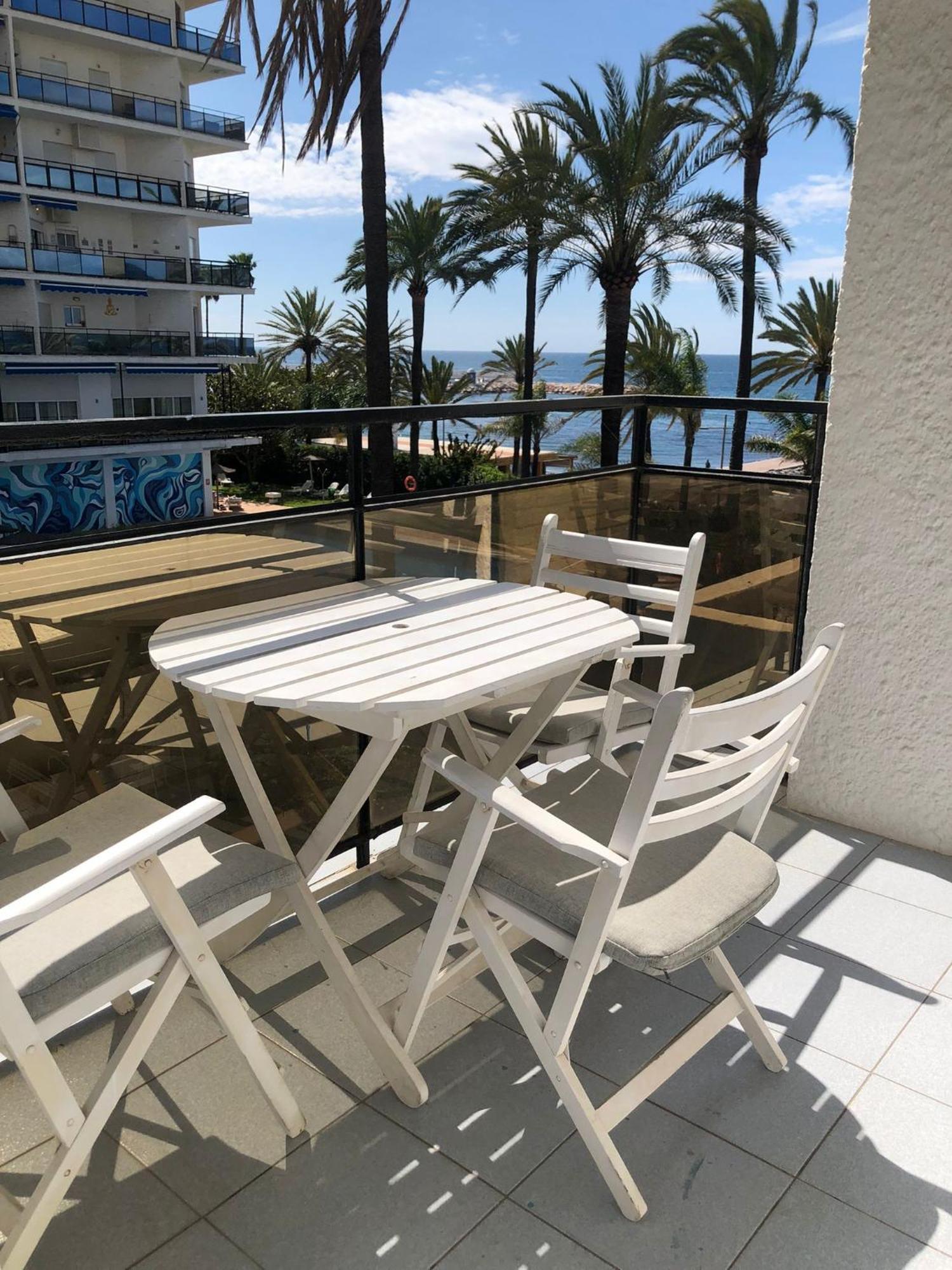 Skol - One Bedroom - Pool And Sea Views *